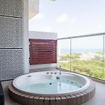 1 Dormitorio junto al mar. Jacuzzi Privado