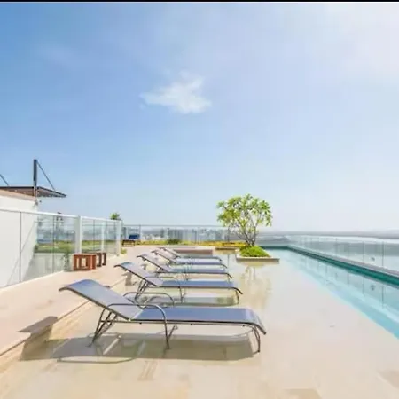 1 Junto Al Mar. Jacuzzi Privado Apartamento *
